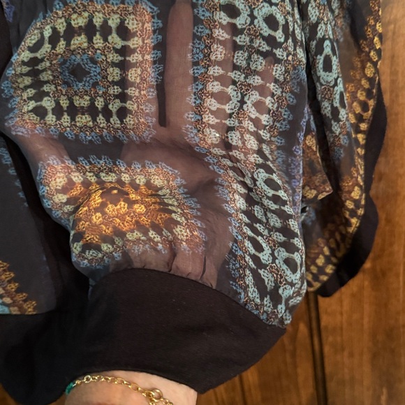 Geometric Patterned Poncho - Picture 2 of 4